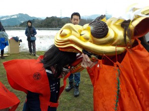 ２　麒麟獅子舞（縮）縮